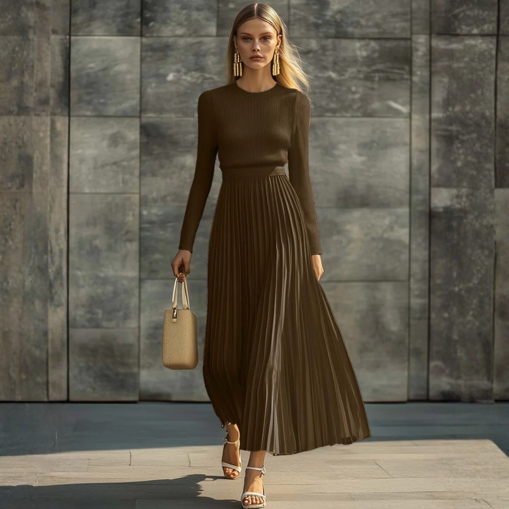 Ribbed Midi Dress Pleated