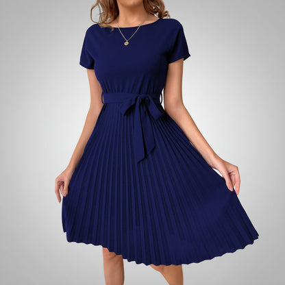 Elegant Women’s Pleated Midi Dresses with Pleated Hem