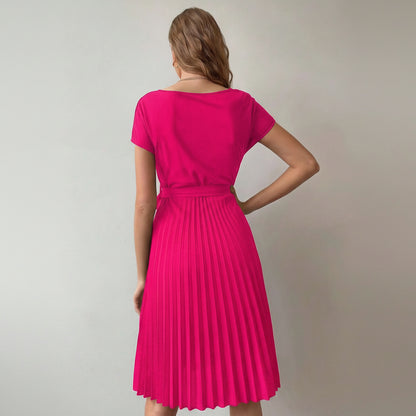 Elegant Women’s Pleated Midi Dresses with Pleated Hem