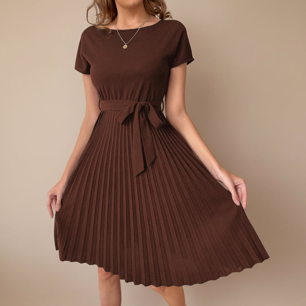 Elegant Women’s Pleated Midi Dresses with Pleated Hem