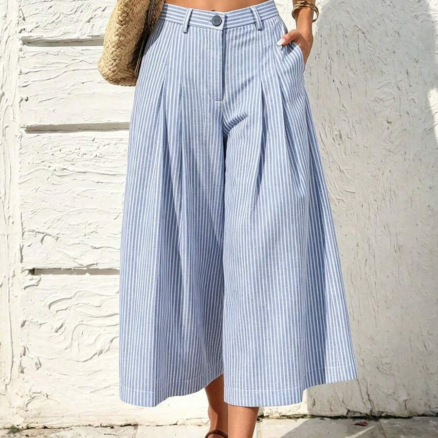 Beach Vacation Cropped Summer Pants