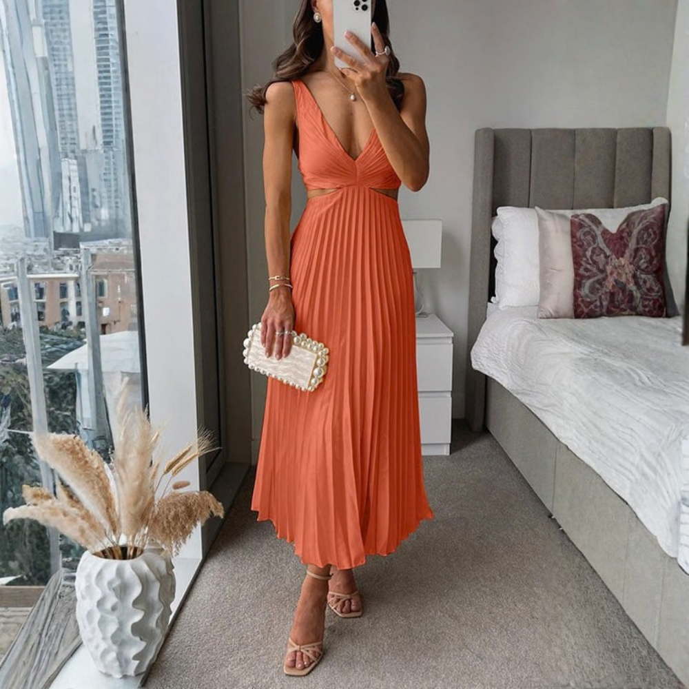 Graceful Midi Dress Twist Front