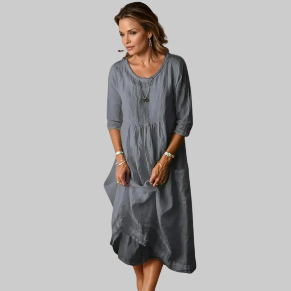 Chic Three Quarter Midi Dress