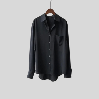 Minimal Buttoned Blouse