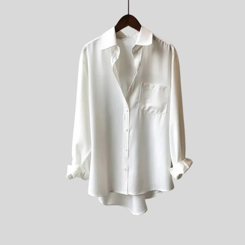 Minimal Buttoned Blouse