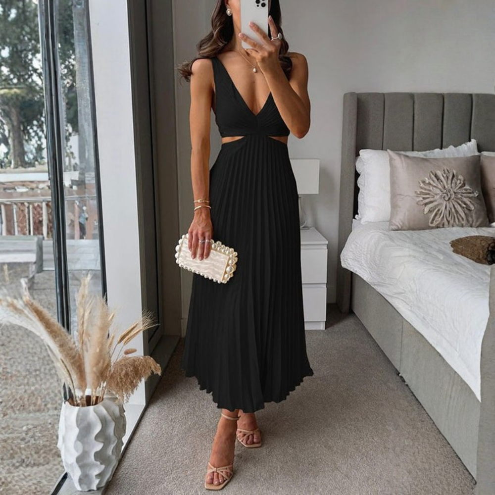 Graceful Midi Dress Twist Front