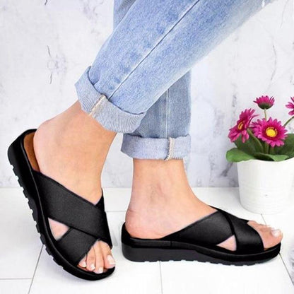 Chic Cross Strap Platform Sandals - Soft Cushioning for All-Day Comfort 2