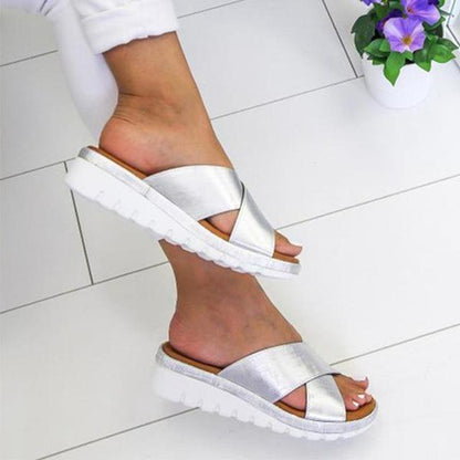 Chic Cross Strap Platform Sandals - Soft Cushioning for All-Day Comfort 3