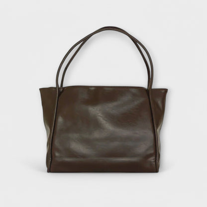 Classic Everyday Carry Handbag with Spacious Design for Effortless Summer Style 10