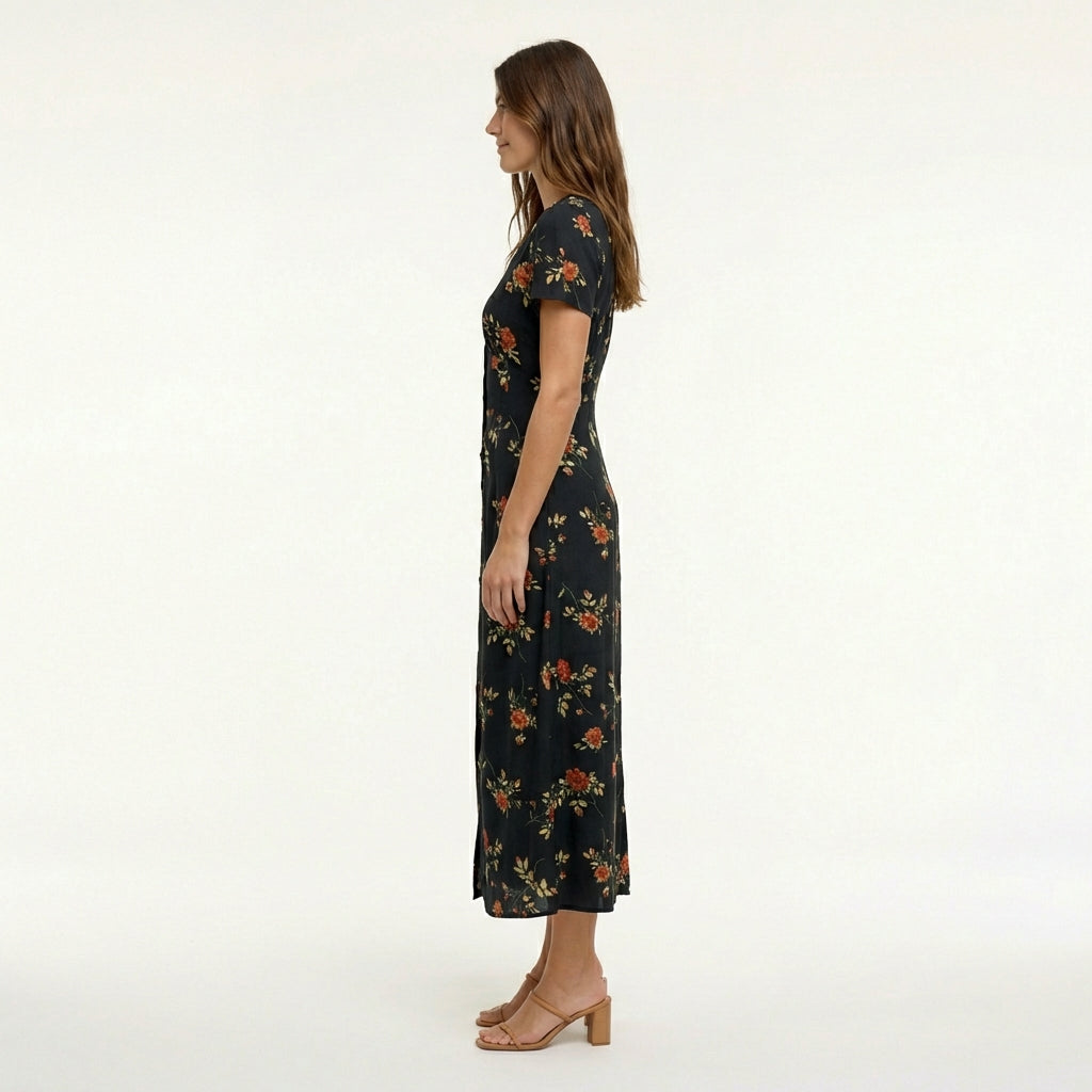 Elegant Black Floral Maxi Dress - Lightweight Summer Dress with V-Neck & Short Sleeves 3