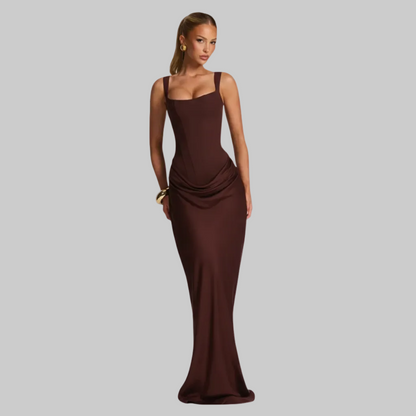 Elegant Black Maxi Dress with Draped Detailing for Evening Events 1