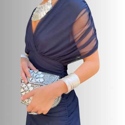 Elegant Maxi Dress with Sleeves for Timeless Style and Comfort 5