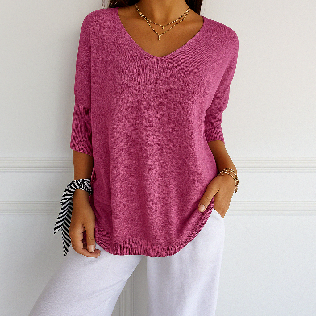 V-Neck Short Sleeve Women's Sweater in Lightweight Fabric for Effortless Summer Style 4