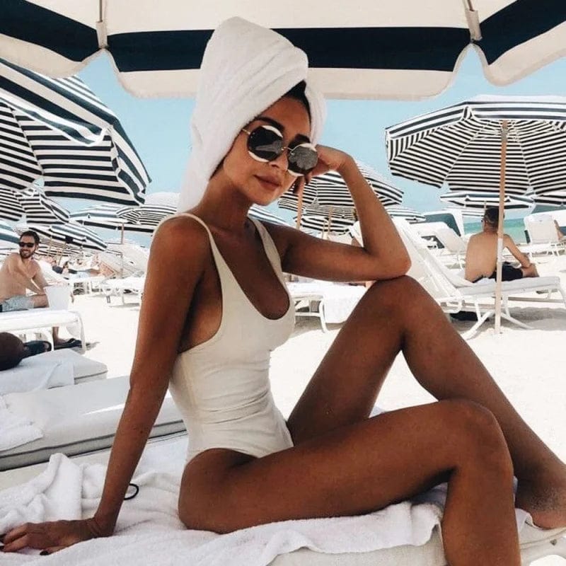 Sleek Scoop Neck Swimsuit