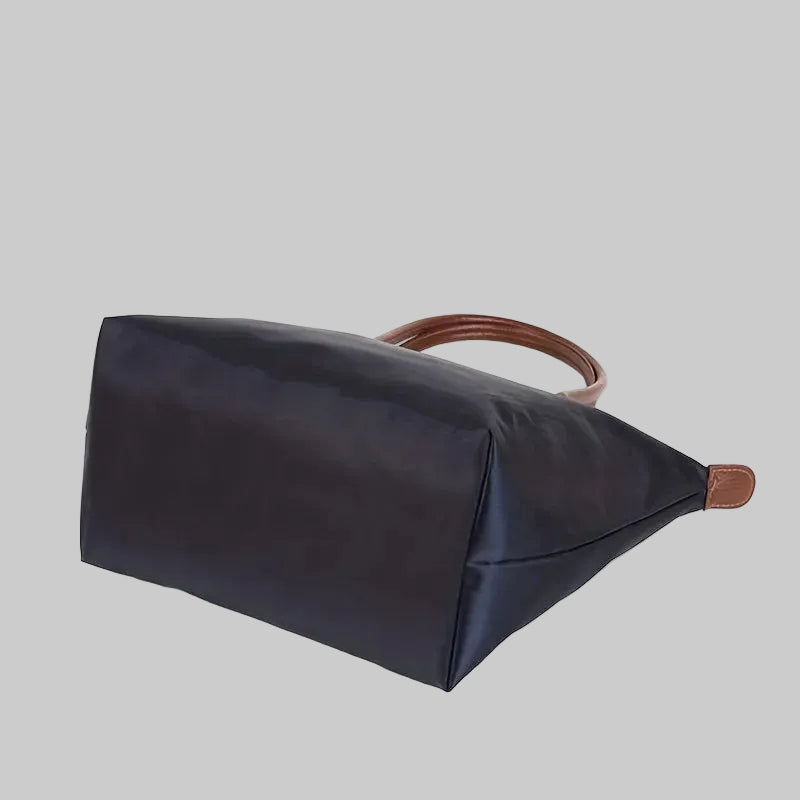 Polished Structured Shoulder Bag