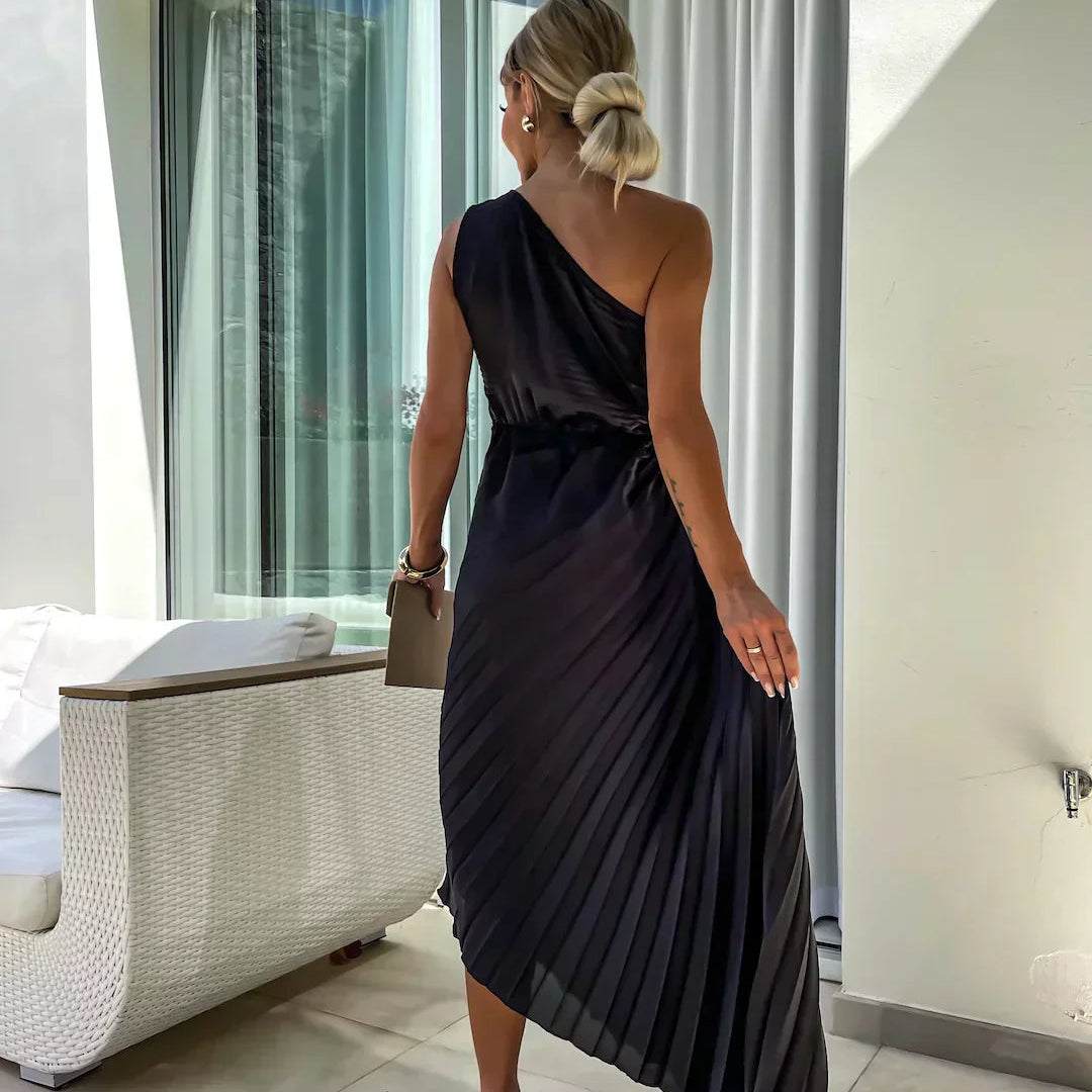 Chic Pleated One Shoulder Dress